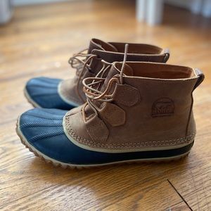 Sorel winter/rain boots, color: elk